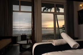 Akoya Beach Villa